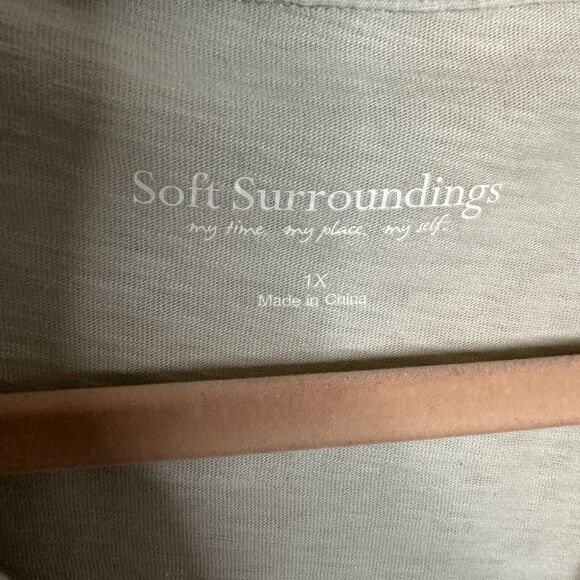 Soft Surroundings Tunic cotton knit Beige Oat top different unique buttons 1X - Picture 6 of 9